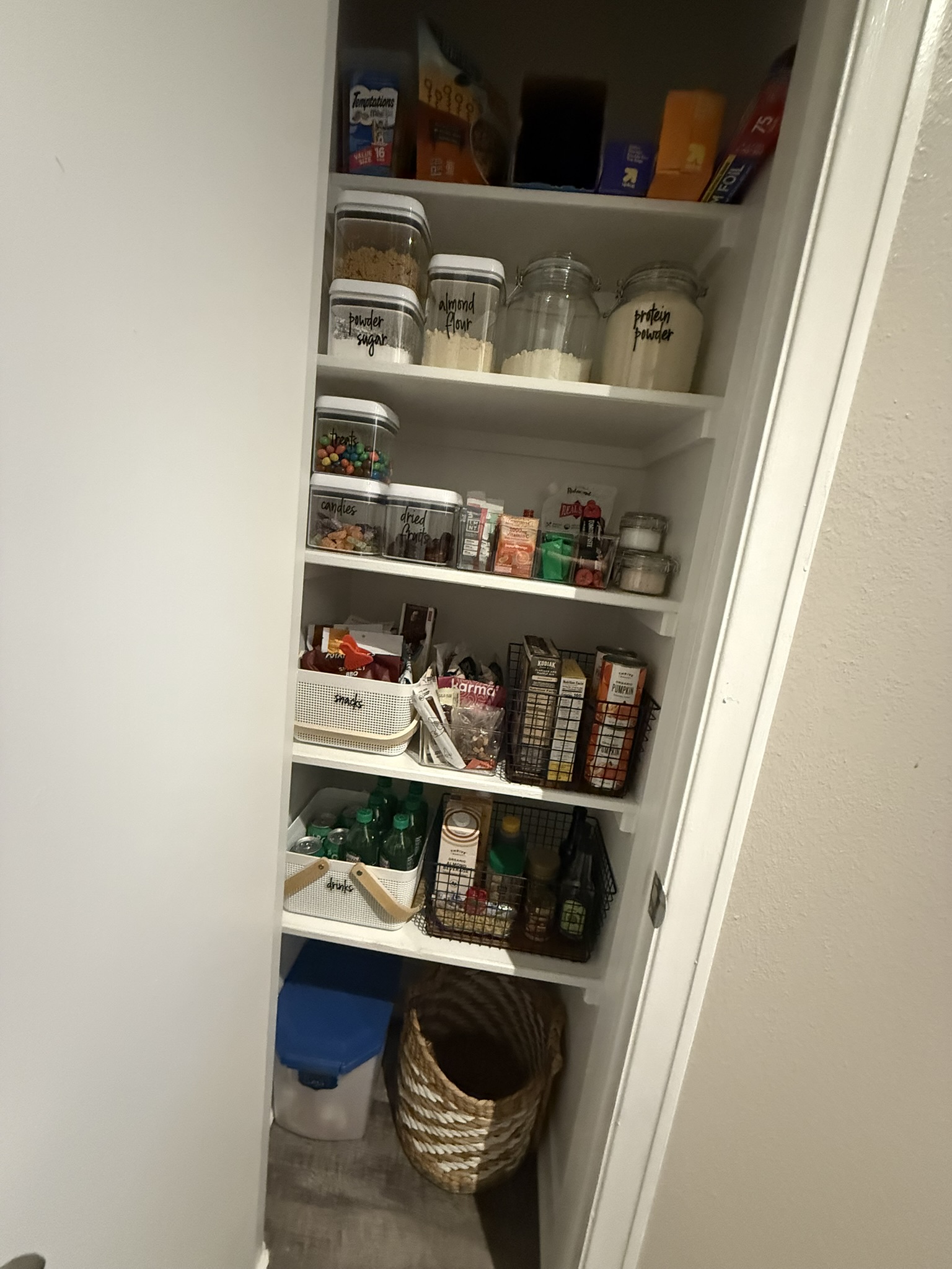 Pantry Addison1